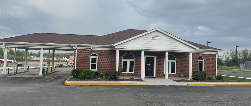 First National Bank I70 location with a modern exterior, easy-to-find entrance, and convenient customer parking.